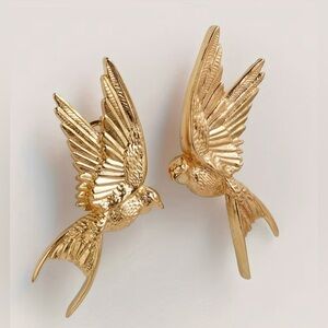 NWOT Zara 14K Gold Plated
Sparrow Bird Earrings